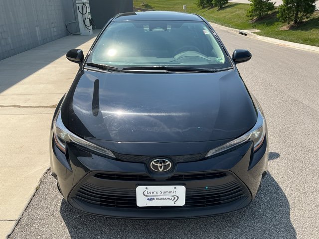 Used 2025 Toyota Corolla LE FWD image 7