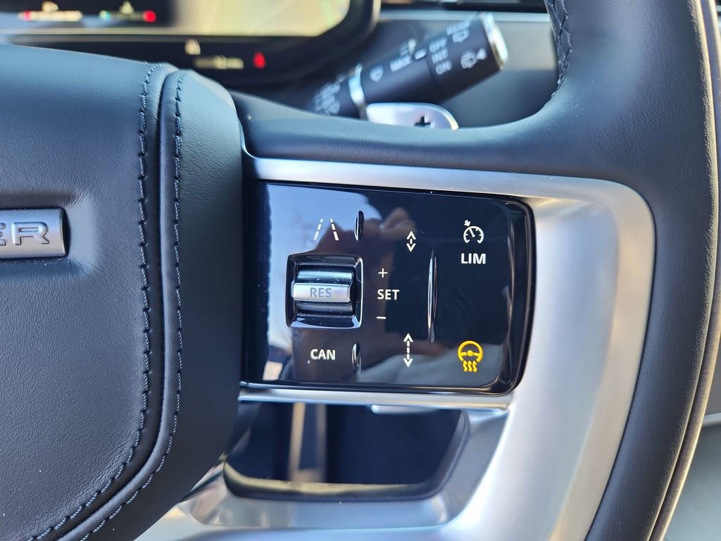 New 2026 Land Rover Range Rover SV image 20