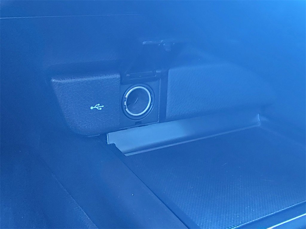 Used 2023 Toyota Camry SE image 26