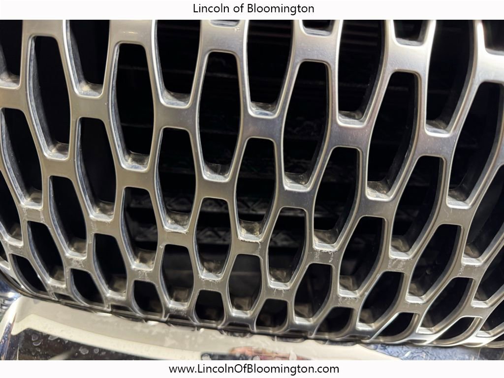 Certified 2023 Lincoln Nautilus Reserve w/ Luxury Package image 12