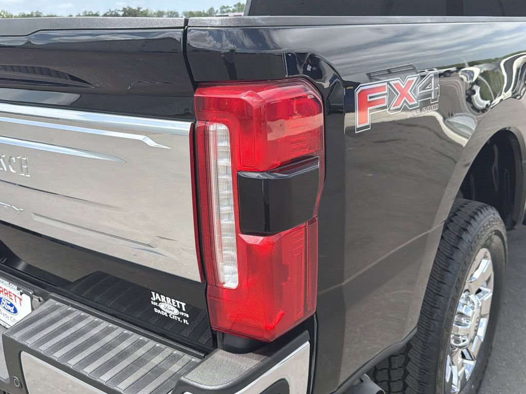 Certified 2024 Ford F250 King Ranch w/ Chrome Package AWD/4WD image 9
