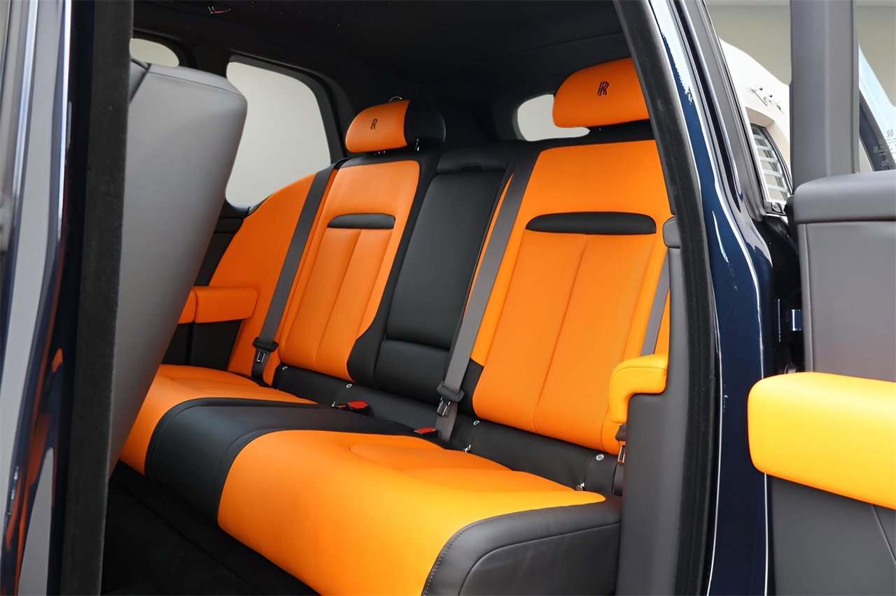 New 2025 Rolls-Royce Cullinan image 15