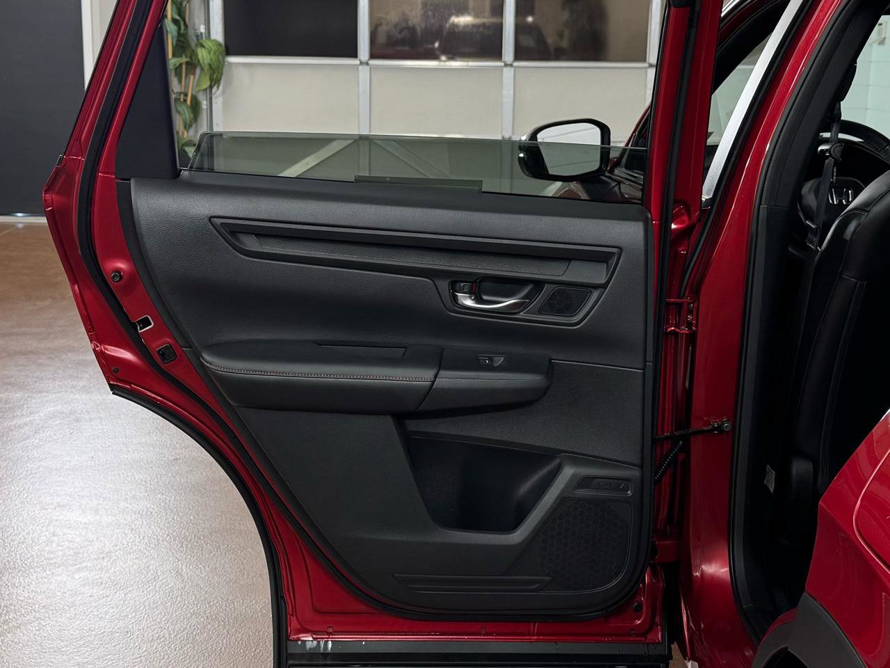 Used 2024 Honda CR-V Sport-L image 29