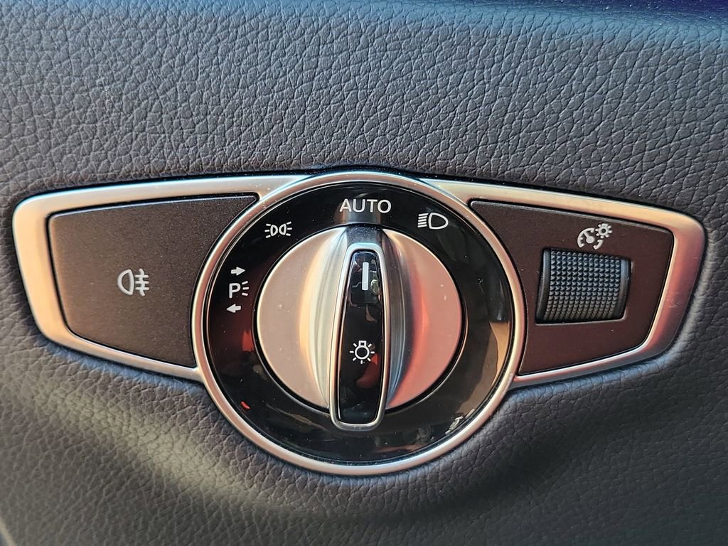 Used 2020 Mercedes-Benz E 450 Cabriolet image 20