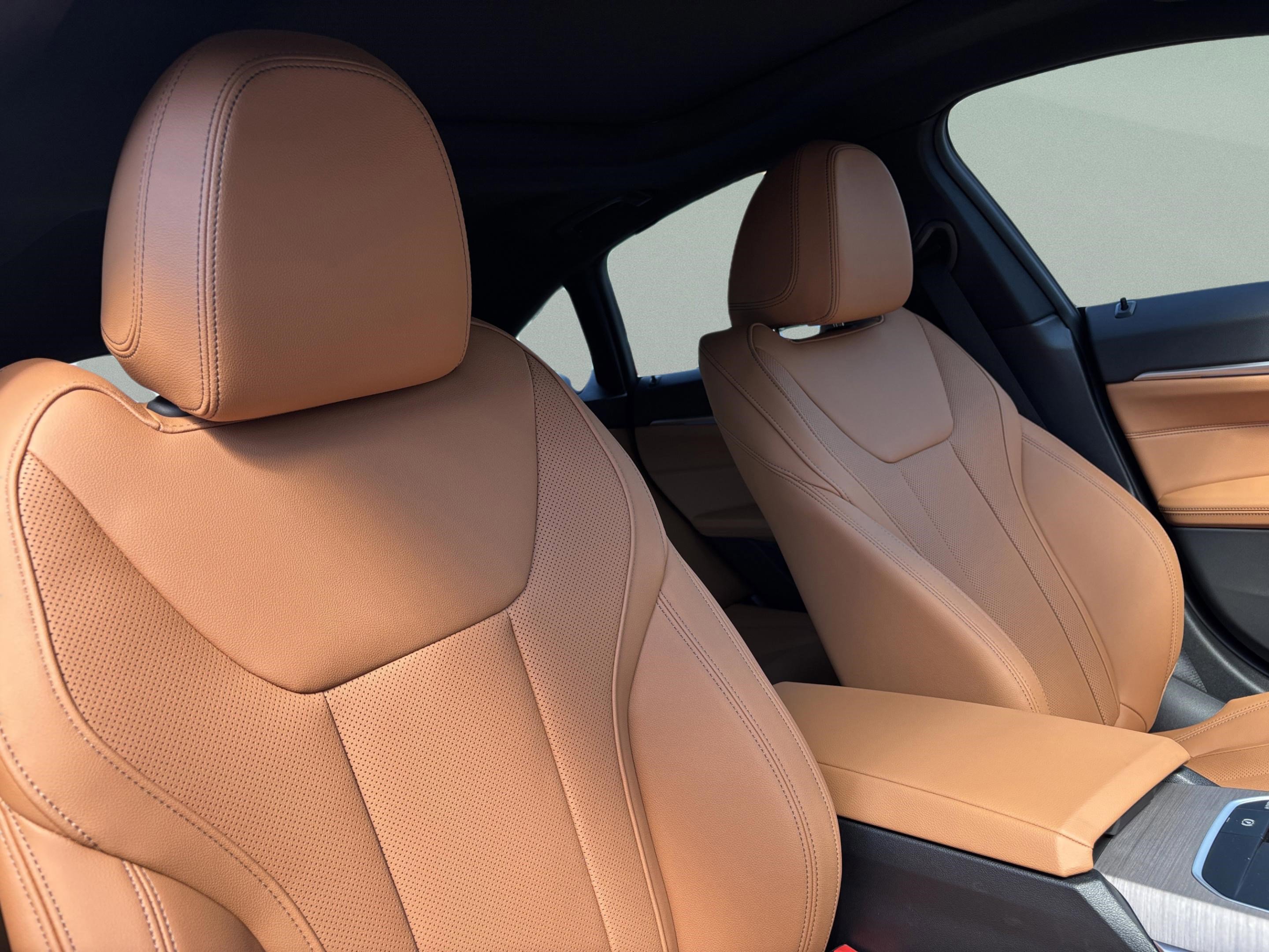 Used 2026 BMW i4 eDrive40 w/ Premium Package image 23