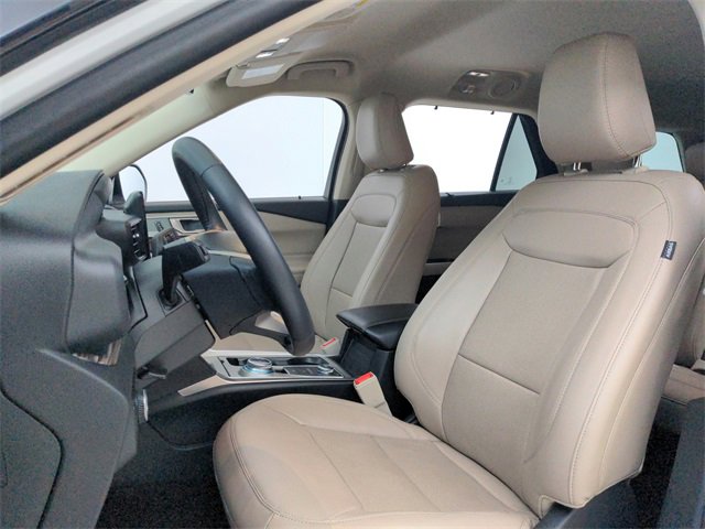 Used 2023 Ford Explorer Limited image 26
