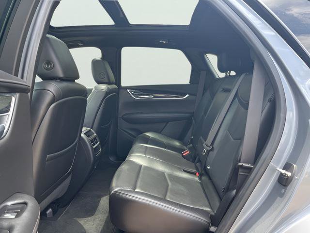 Used 2020 Cadillac XT5 Premium Luxury AWD/4WD image 29