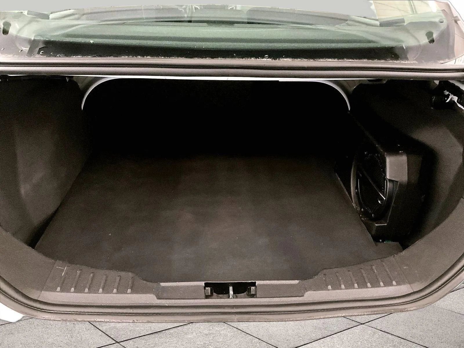 Used 2018 Ford Focus SEL image 33