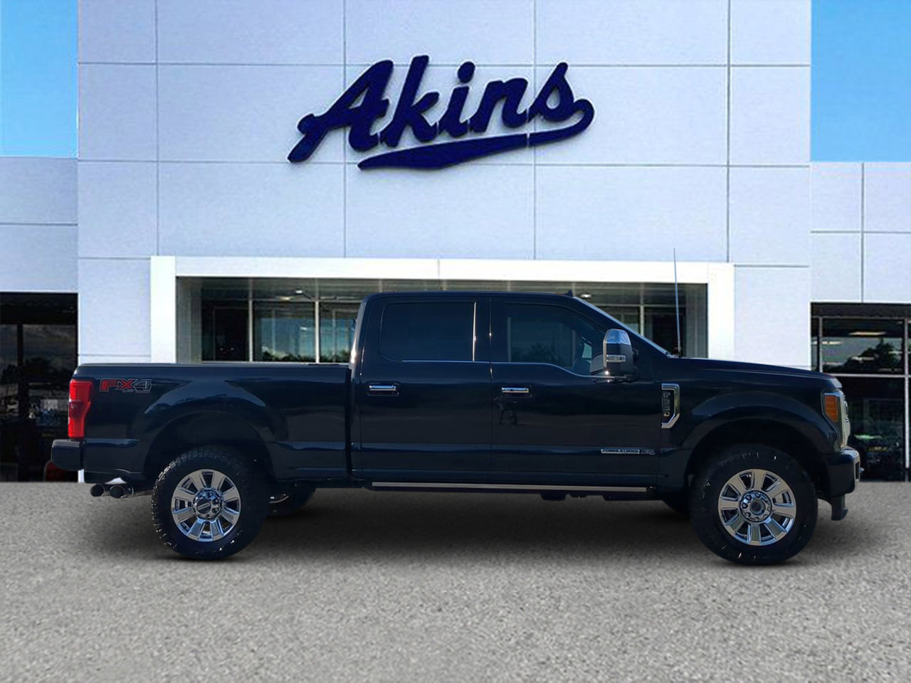 Used 2019 Ford F350 Platinum w/ Platinum Ultimate Package image 1