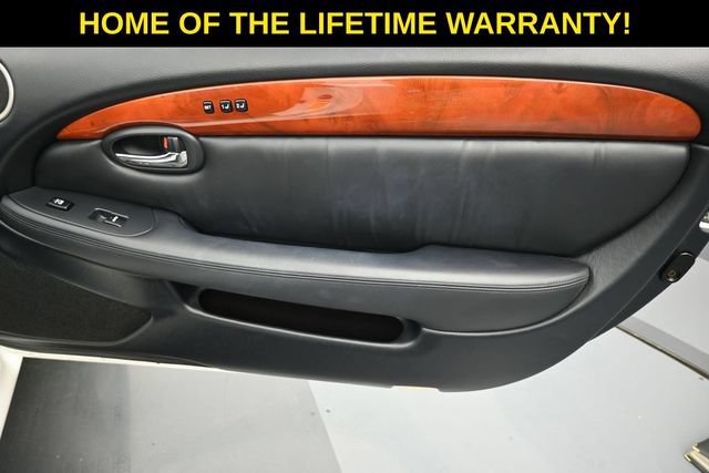 Used 2005 Lexus SC 430 Convertible RWD image 29
