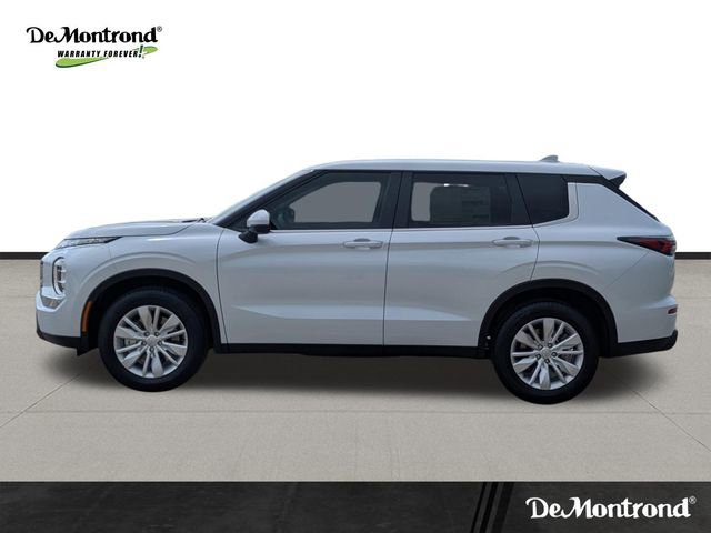 New 2026 Mitsubishi Outlander ES FWD image 8