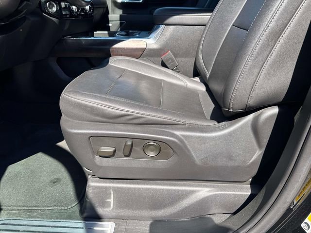 Used 2024 GMC Sierra 3500 SLT w/ SLT Premium Package image 21