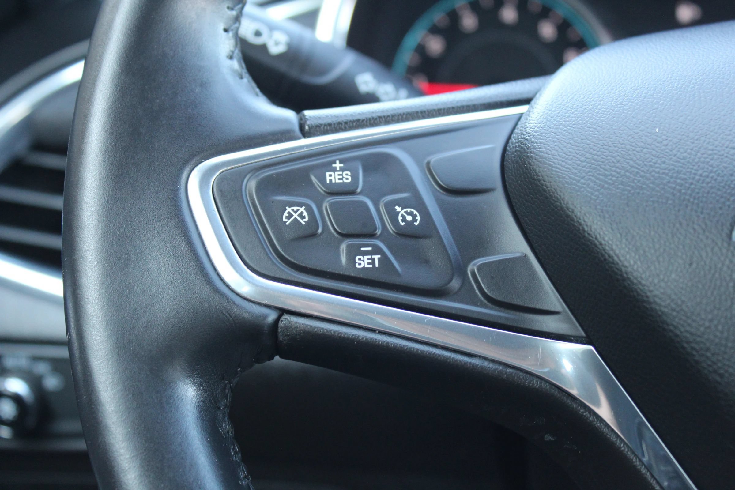Used 2016 Chevrolet Malibu LT FWD image 26