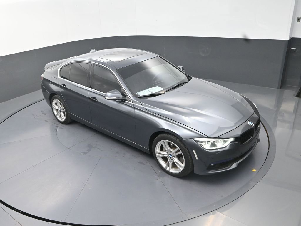 Used 2018 BMW 340i xDrive Sedan AWD/4WD image 14