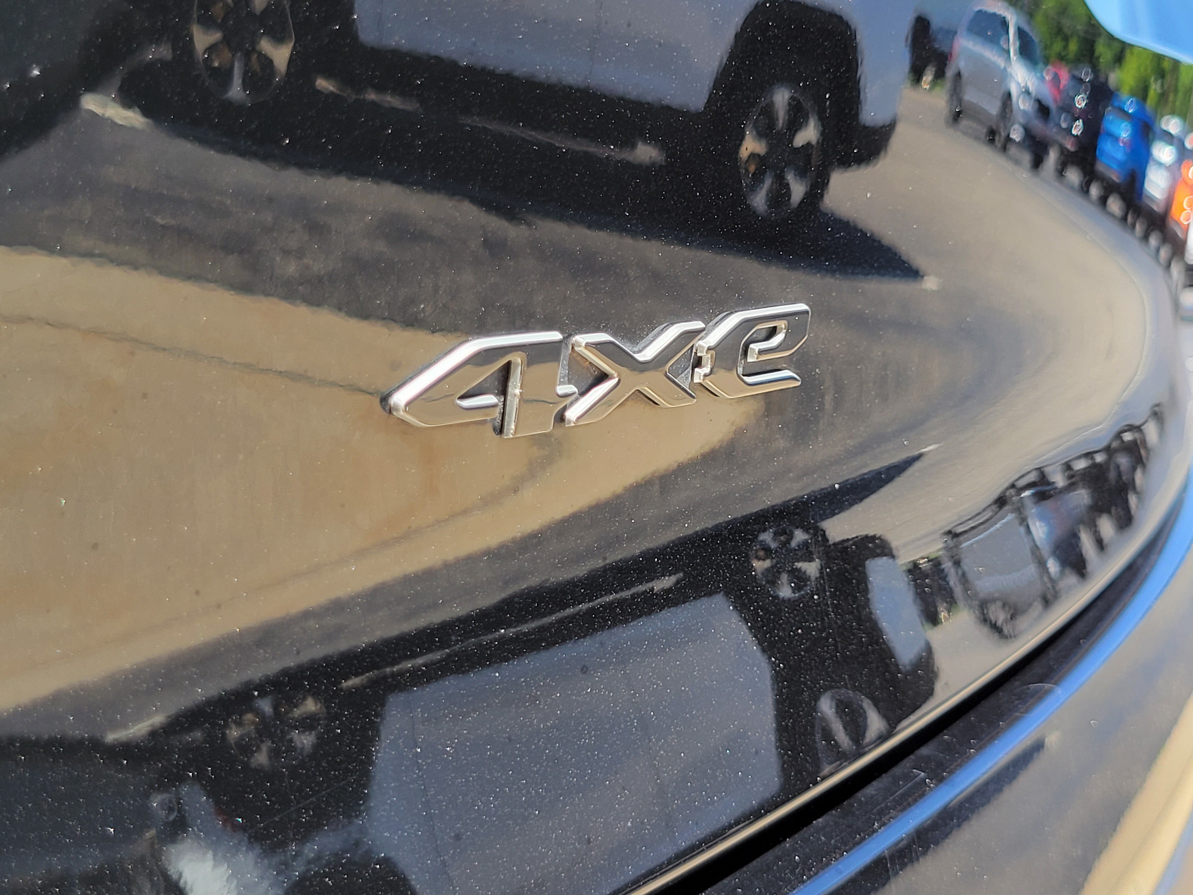 Used 2025 Jeep Wagoneer S Launch Edition AWD/4WD image 24