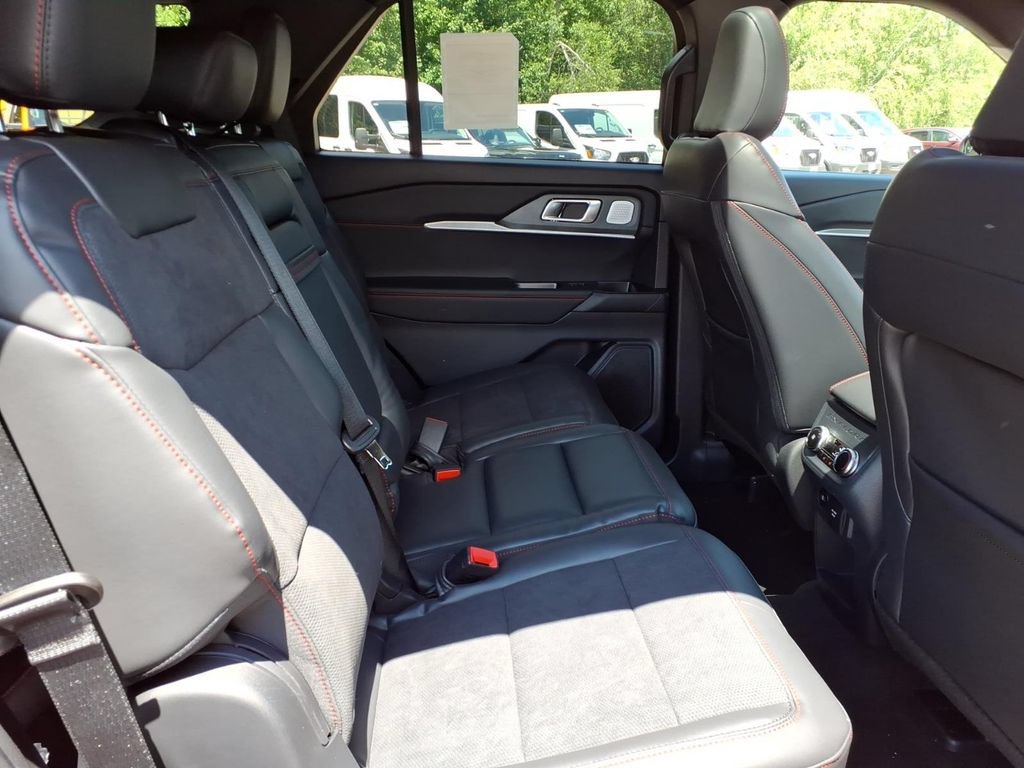 New 2026 Ford Explorer ST w/ Sun And Sound Package AWD/4WD image 11