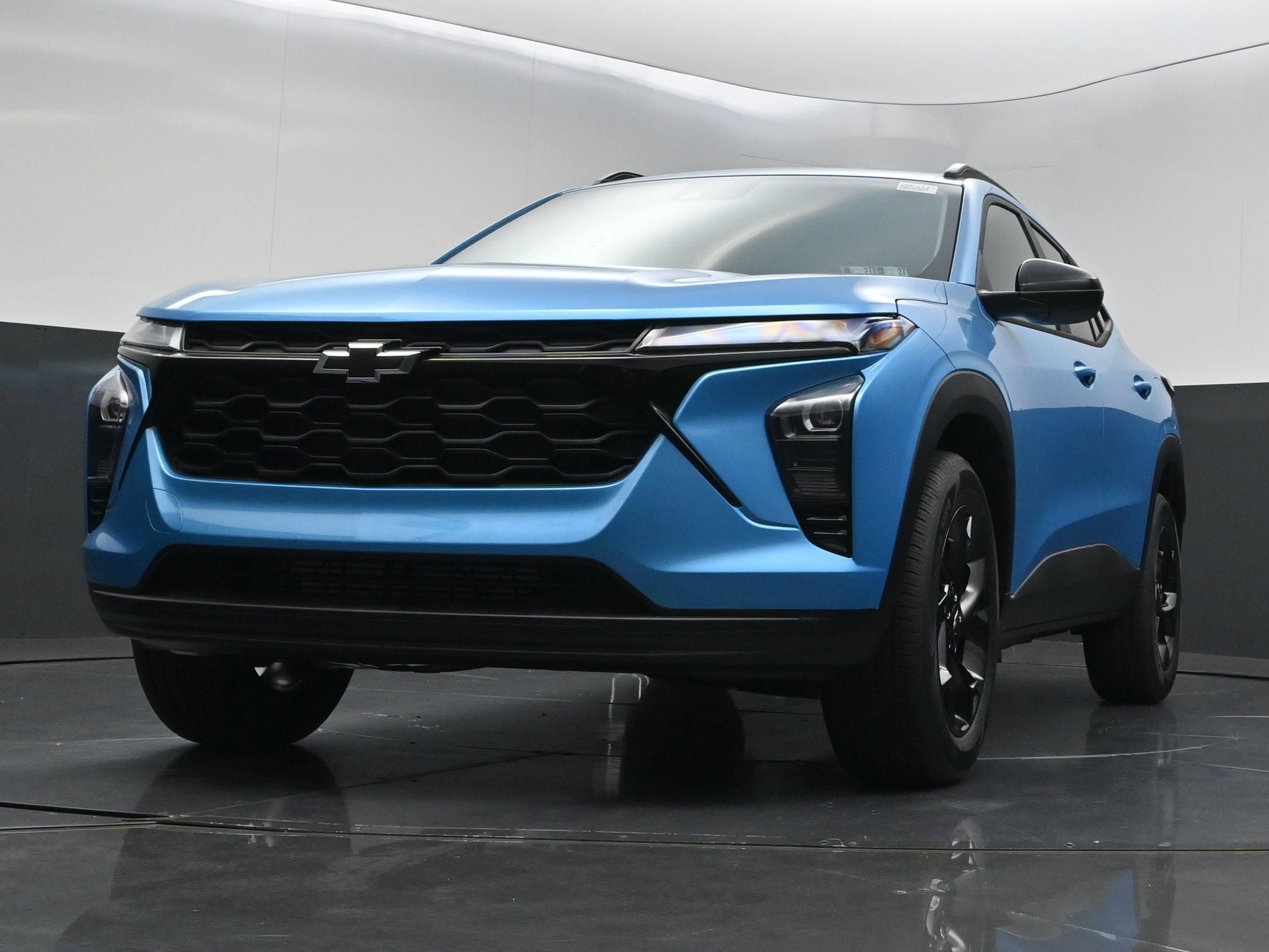 New 2026 Chevrolet Trax LT w/ Sunroof Package FWD image 41