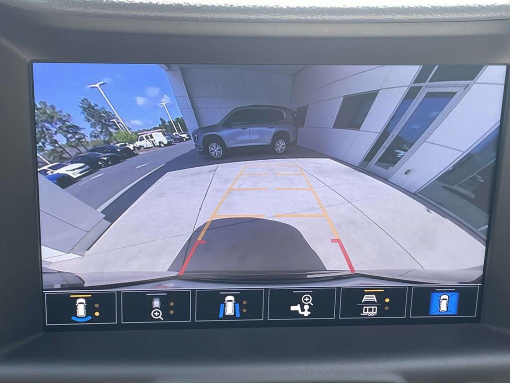 Used 2024 GMC Terrain Denali w/ Denali Premium Package image 31