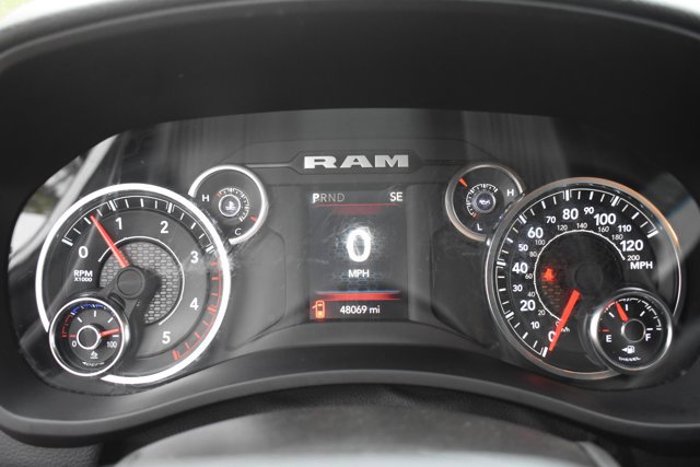 Used 2024 RAM 2500 Big Horn image 24