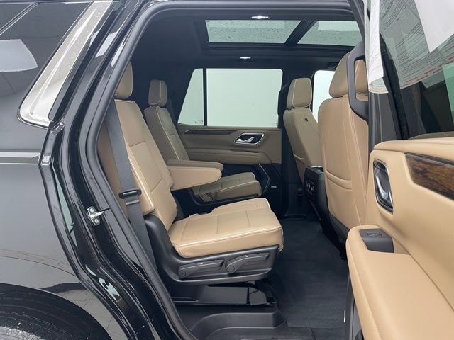 Used 2024 Chevrolet Tahoe Premier w/ Premium Package 2 image 17