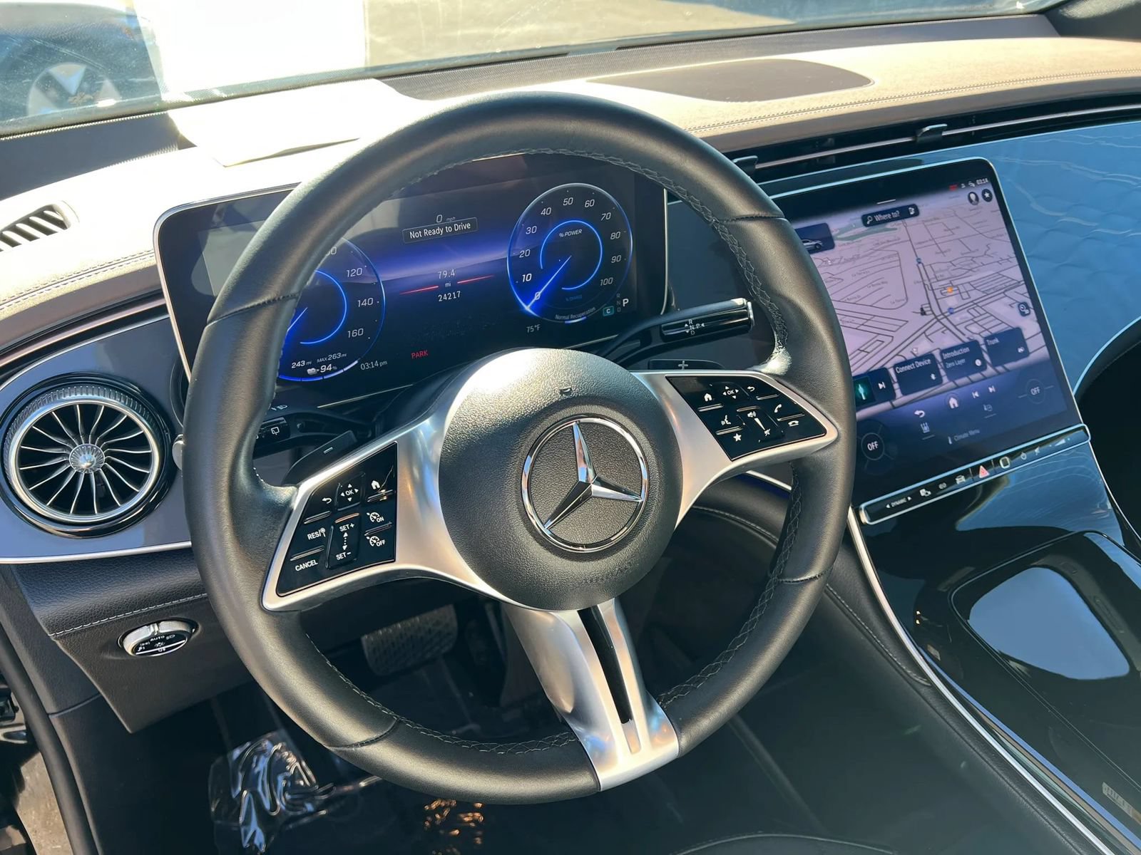Used 2023 Mercedes-Benz EQE 350+ SUV image 17