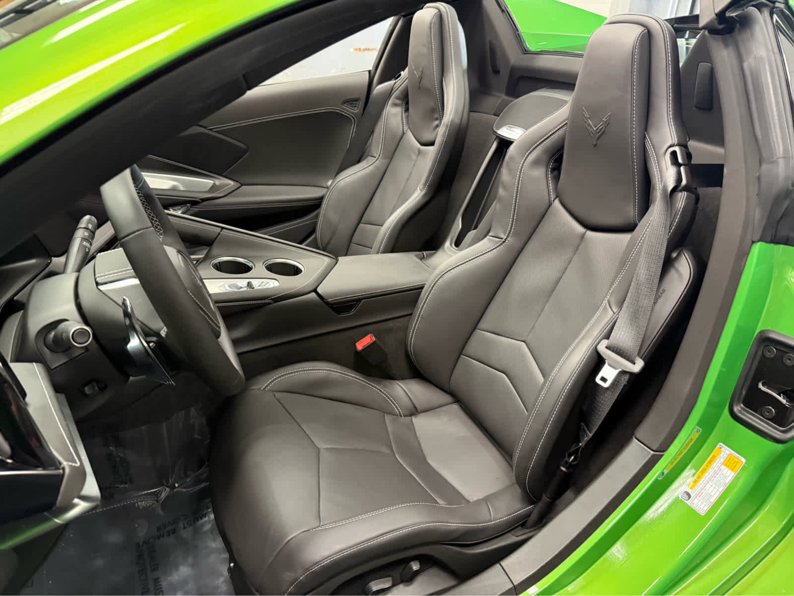 Used 2026 Chevrolet Corvette Stingray Convertible w/ 1LT RWD image 13