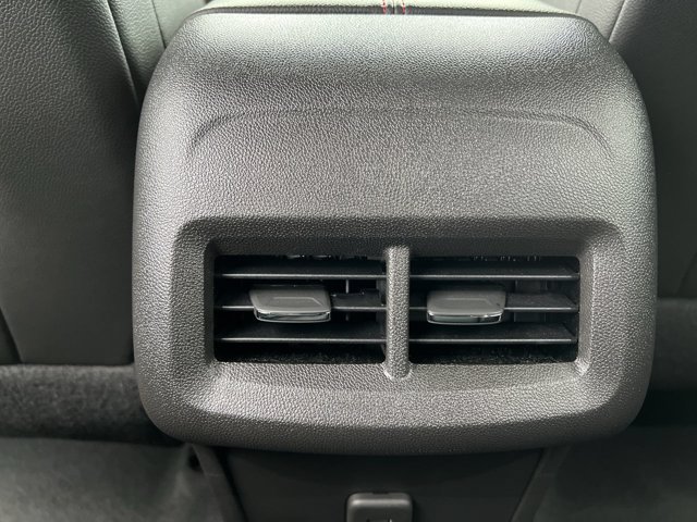 Used 2024 Chevrolet Equinox RS FWD image 22