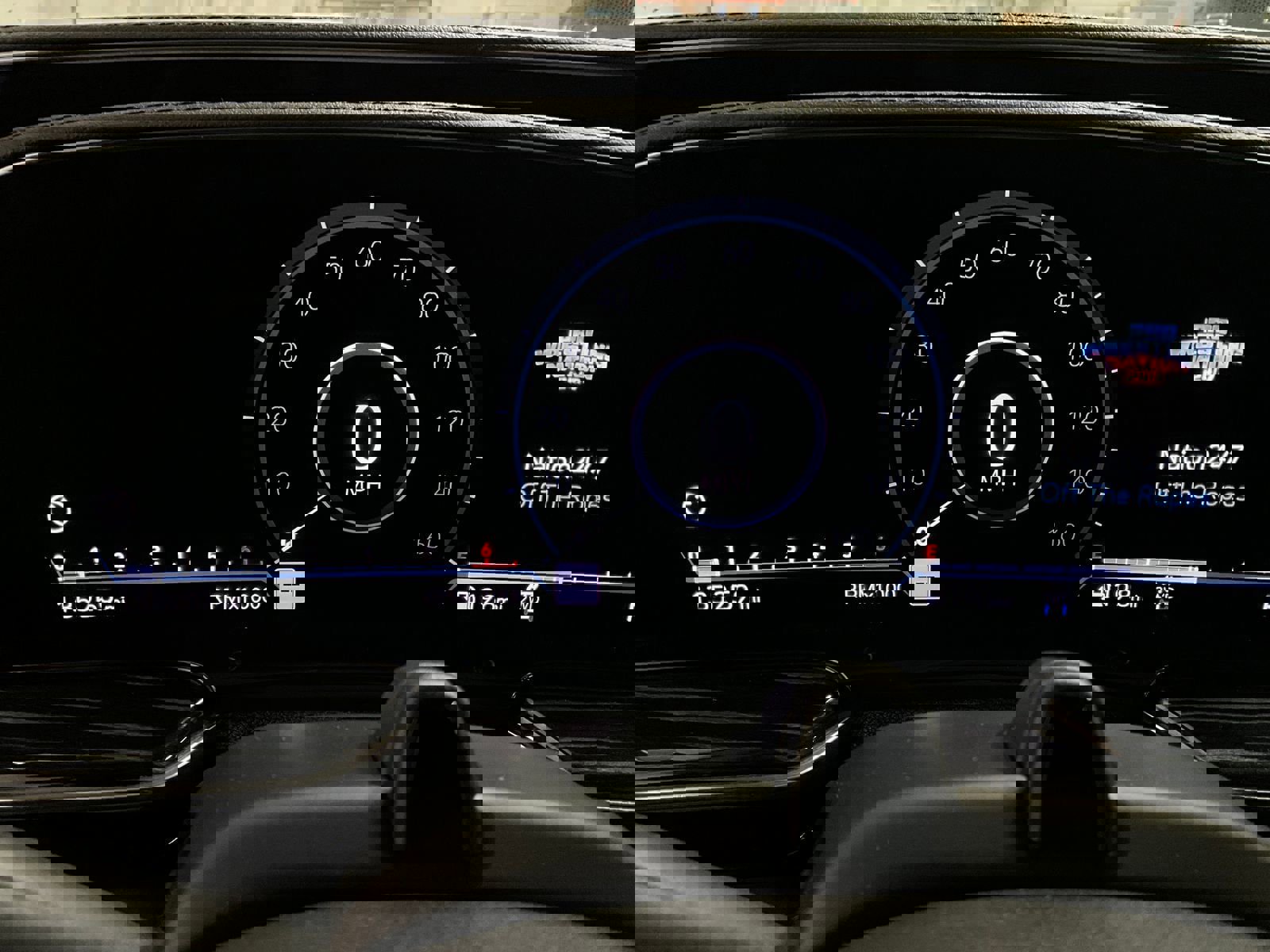 Used 2022 Cadillac Escalade ESV Sport w/ Touring Package image 16