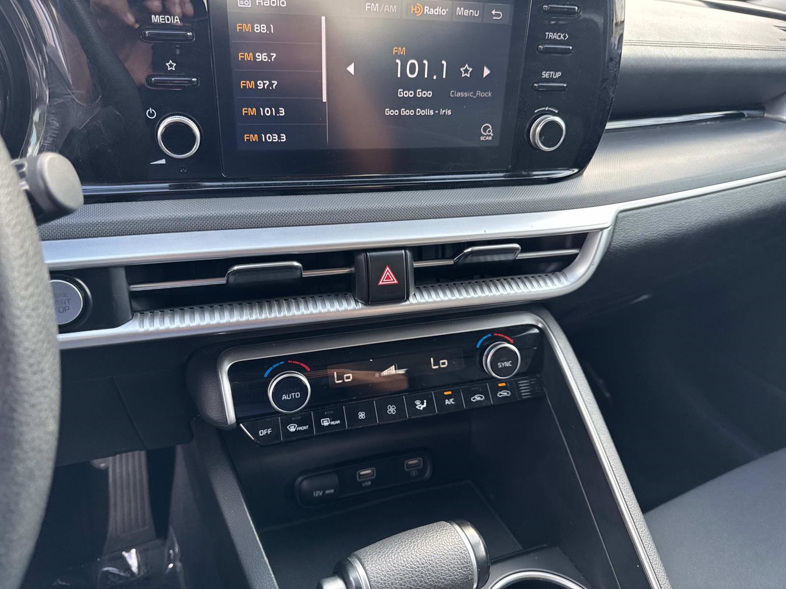 Used 2023 Kia K5 LXS image 22