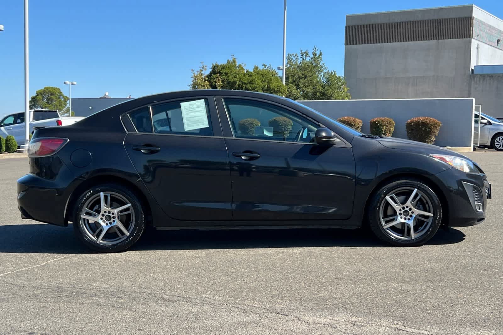 Used 2011 MAZDA MAZDA3 s Grand Touring FWD image 6