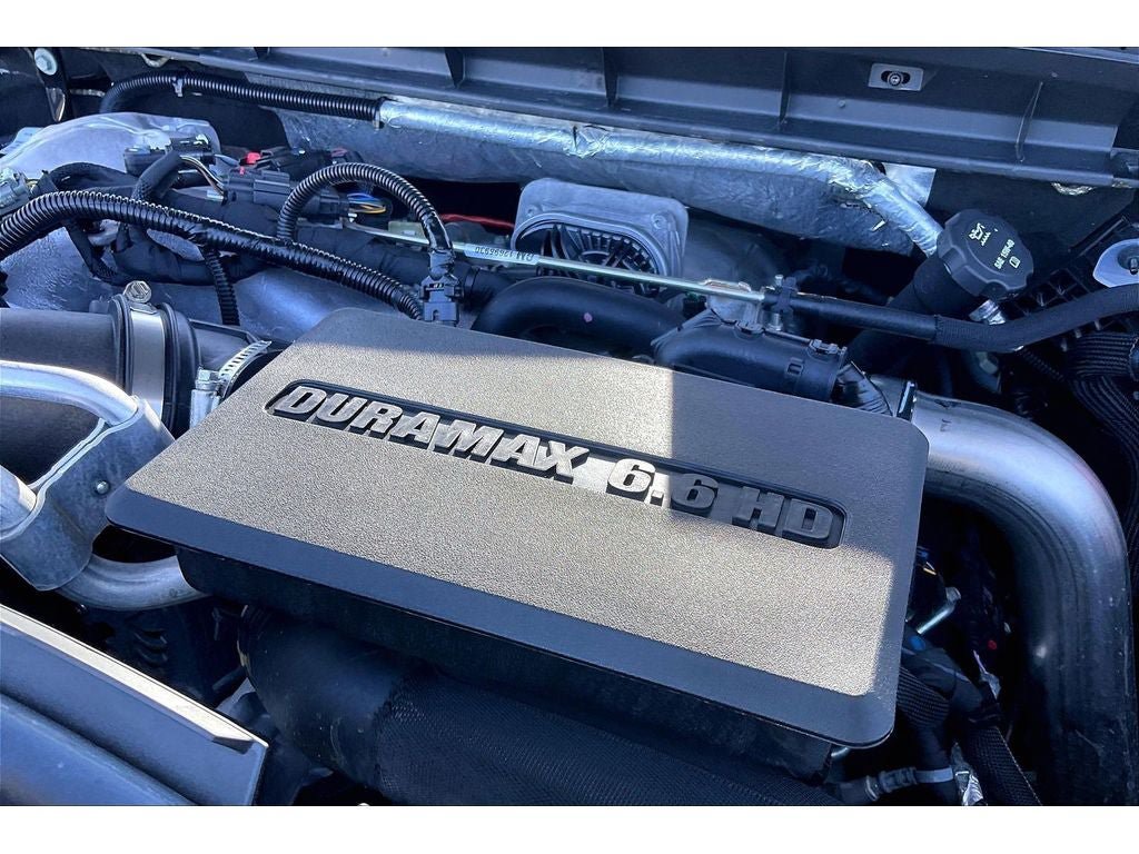 Used 2025 Chevrolet Silverado 3500 LTZ AWD/4WD image 34