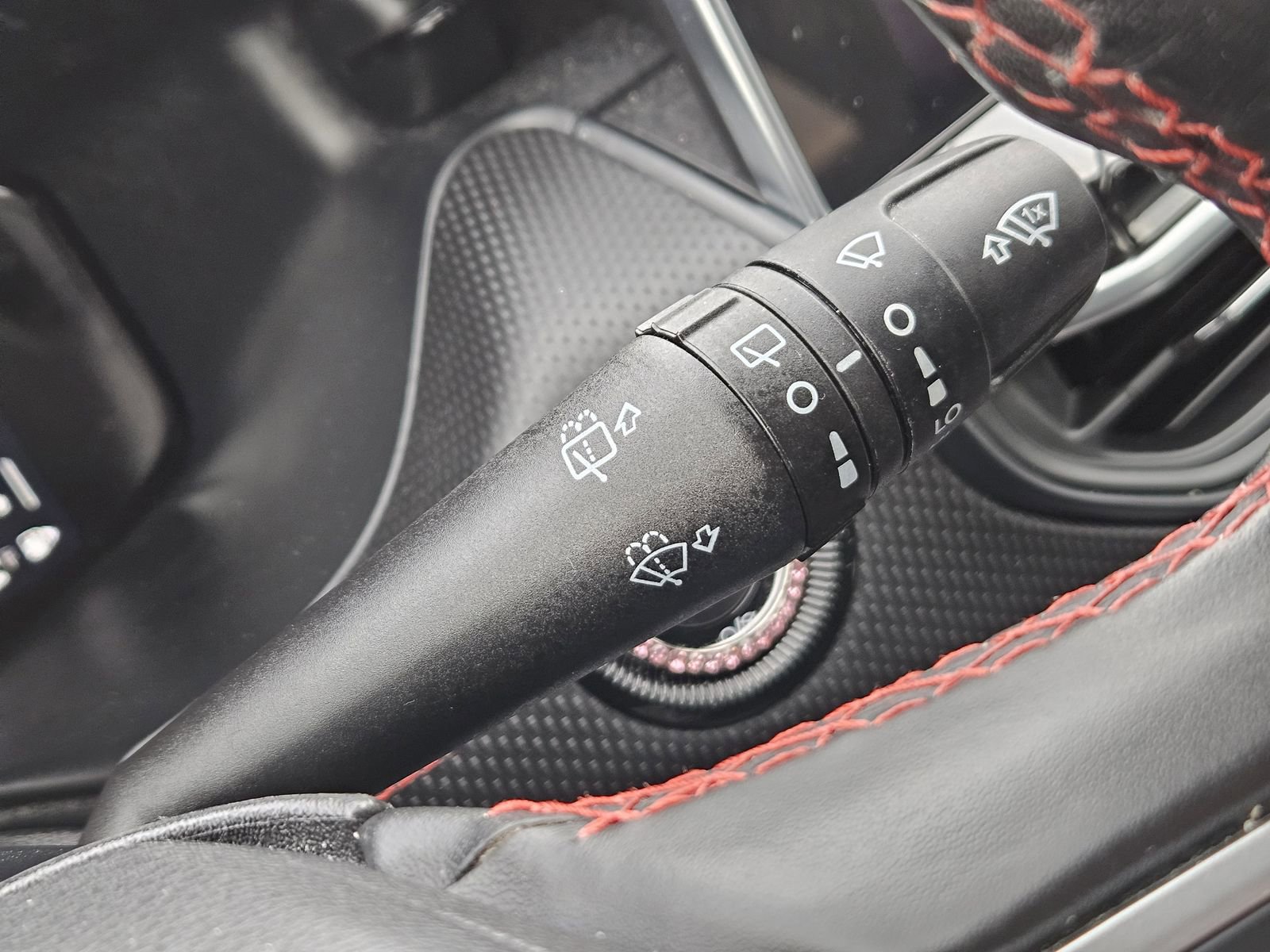 Used 2022 Jeep Compass Trailhawk w/ Trailhawk Elite Group image 29