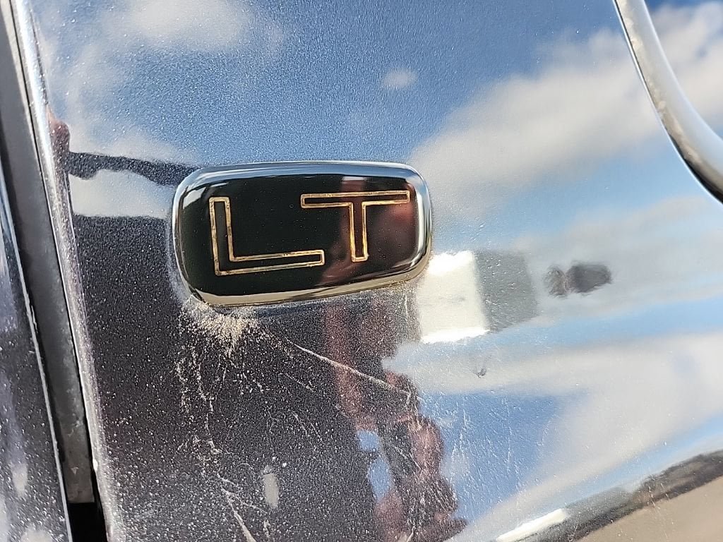 Used 2006 Chevrolet Suburban LT w/ Preferred Equipment Group AWD/4WD image 41