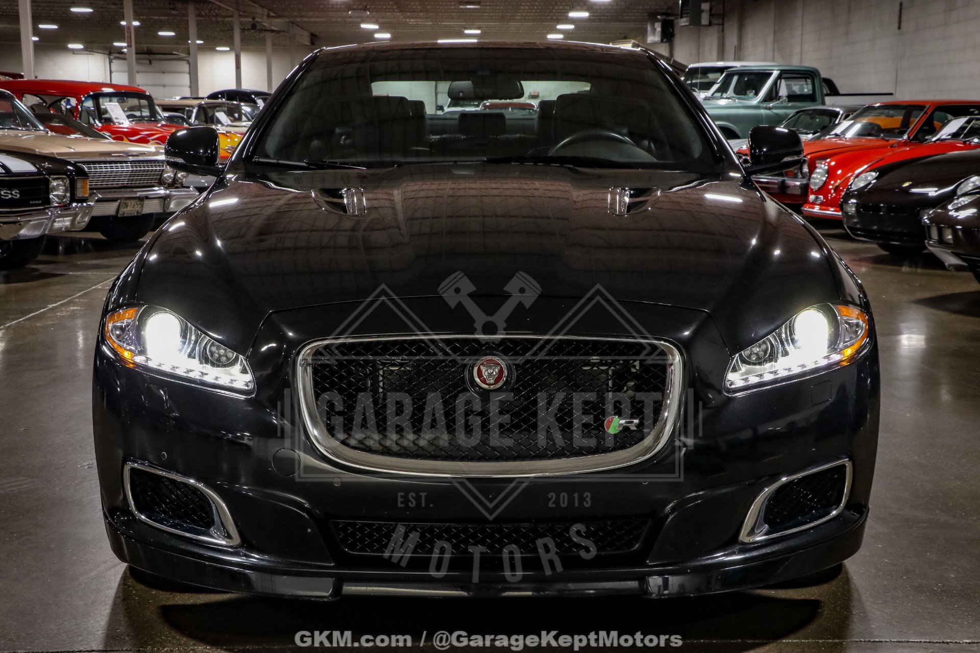 Used 2015 Jaguar XJ R LWB image 20