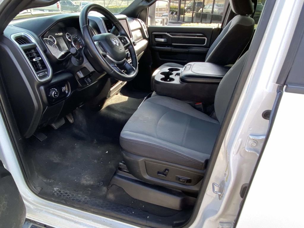 Used 2024 RAM 2500 Big Horn AWD/4WD image 12