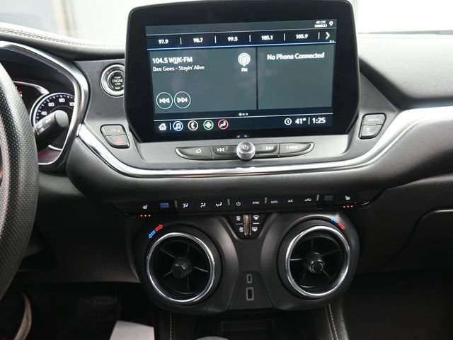 Used 2023 Chevrolet Blazer LT w/ Convenience Package image 10