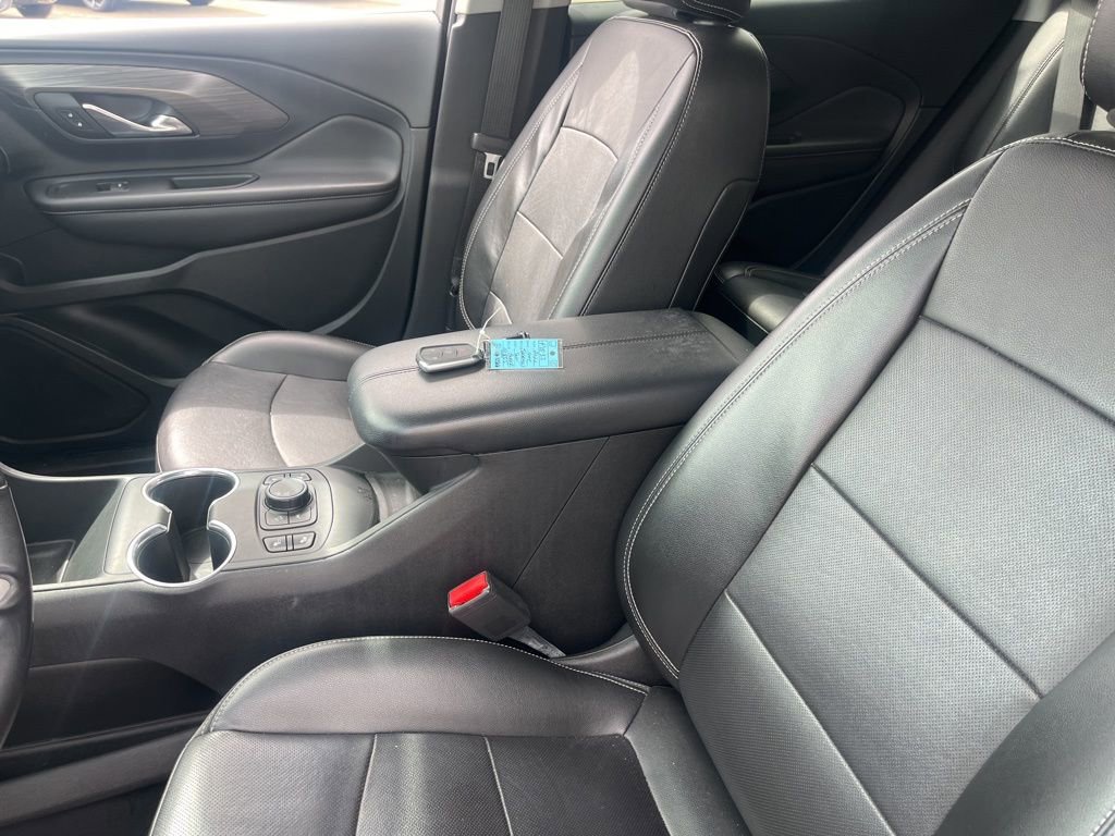 Used 2022 GMC Terrain SLT image 7