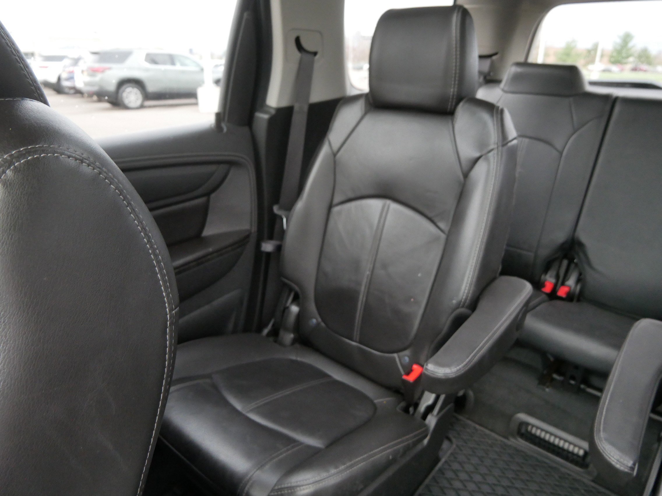 Used 2016 GMC Acadia SLT w/ Open Road Package AWD/4WD image 12