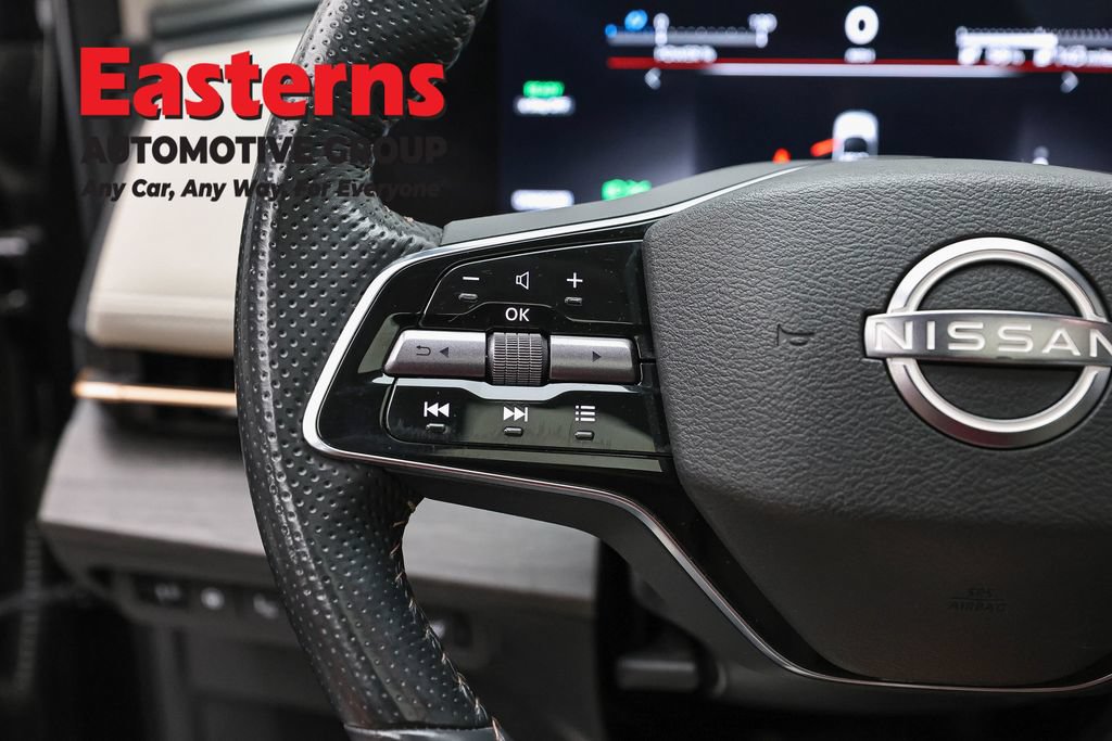 Used 2023 Nissan Ariya FWD image 15