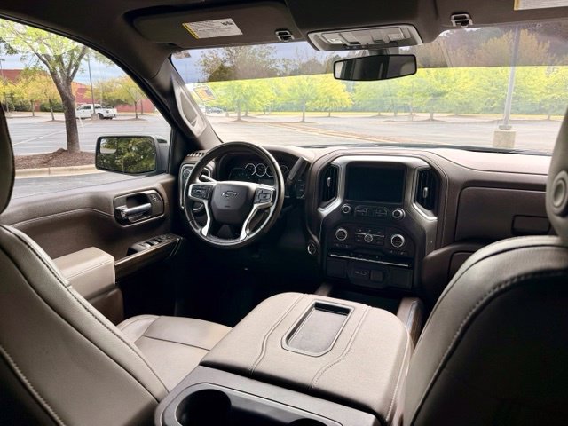 Used 2021 Chevrolet Silverado 1500 LT Trail Boss w/ LPO, Dark Essentials Package AWD/4WD image 19