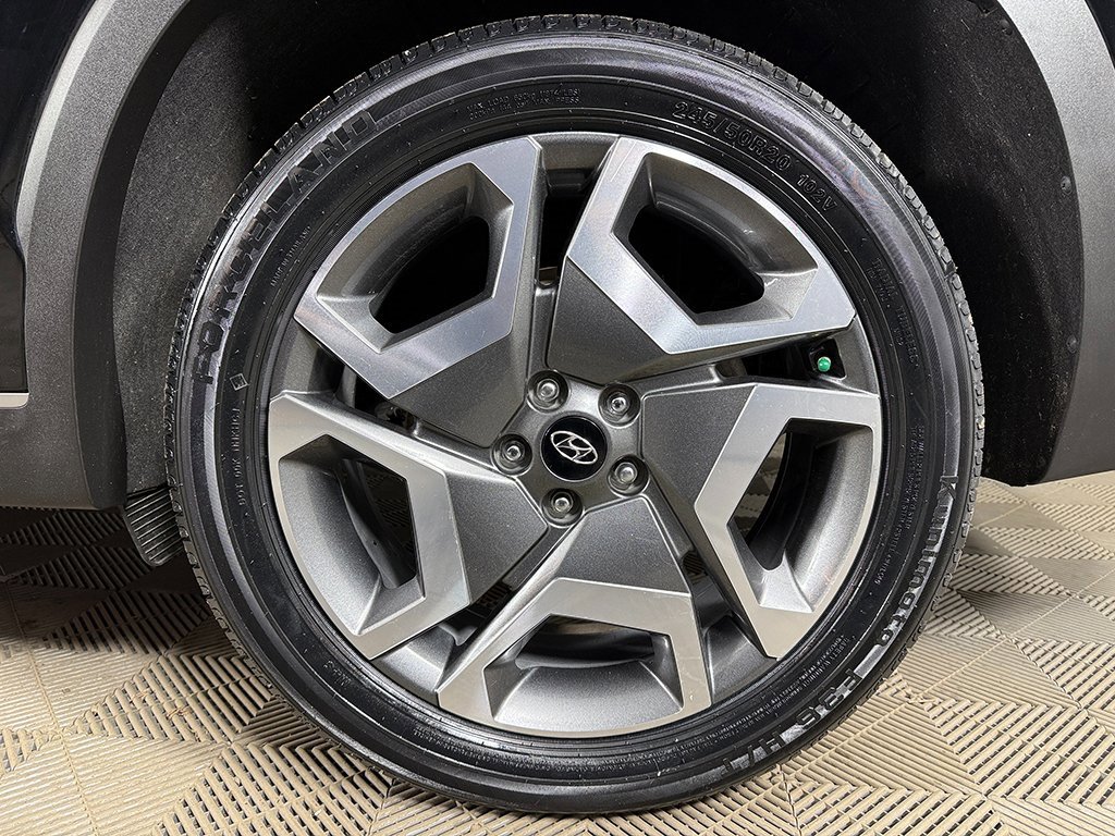 Used 2023 Hyundai Palisade SEL w/ Premium Package image 24