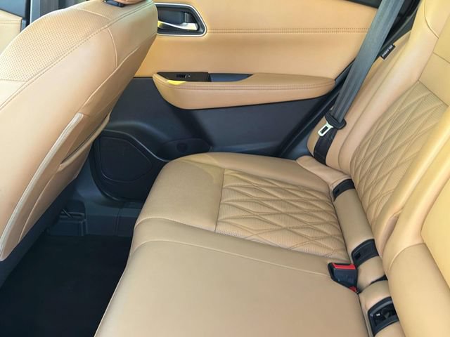 Certified 2023 Nissan Rogue Platinum FWD image 30