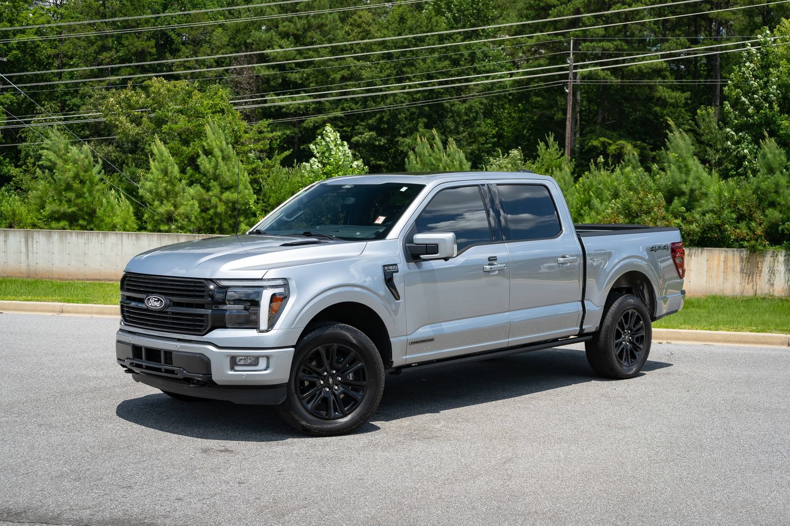 Used 2025 Ford F150 Platinum w/ Equipment Group 702A High AWD/4WD image 4