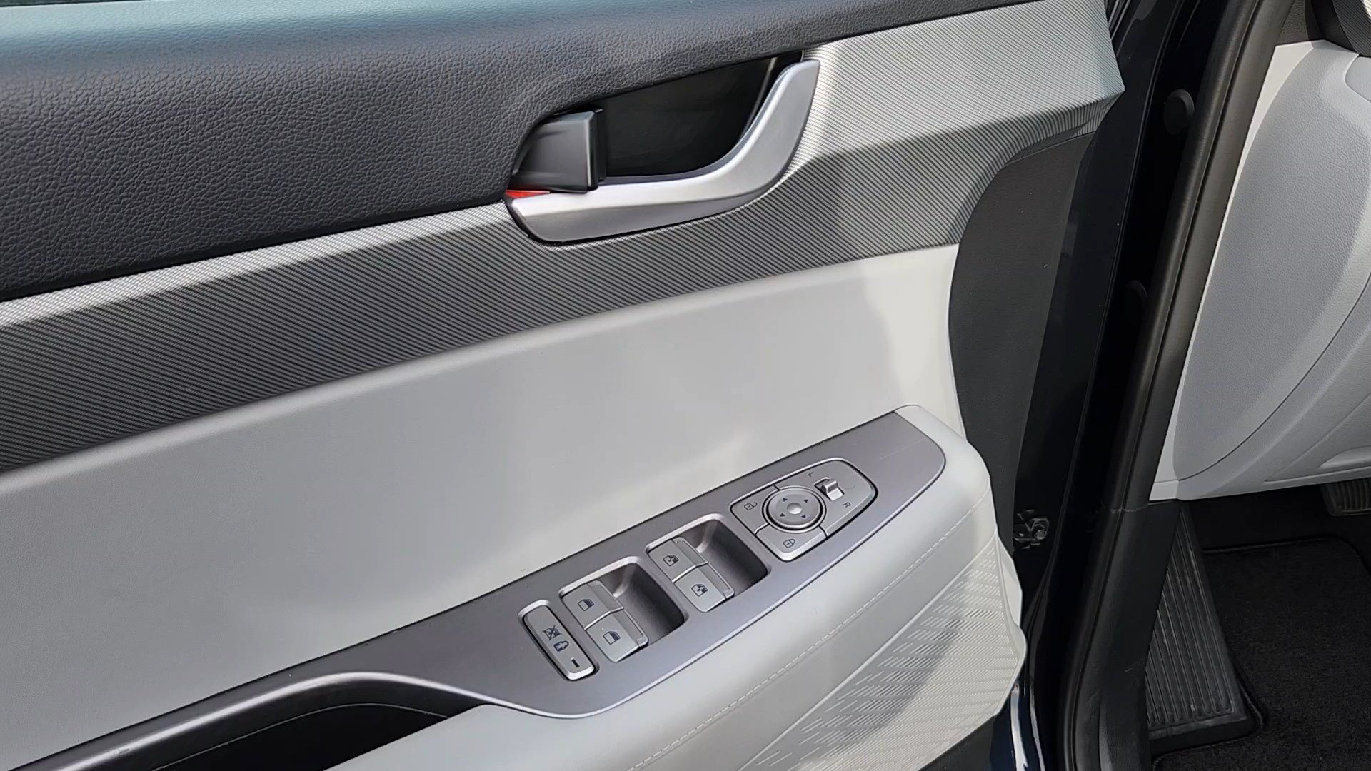 Certified 2025 Hyundai Palisade SEL AWD/4WD image 7