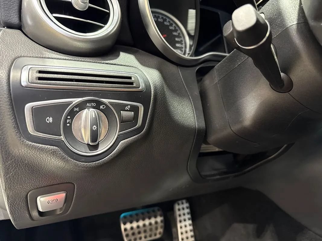 Used 2017 Mercedes-Benz C 63 AMG Sedan image 98