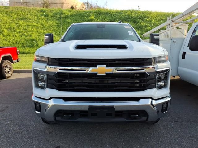 Used 2026 Chevrolet Silverado 2500 LT AWD/4WD image 11