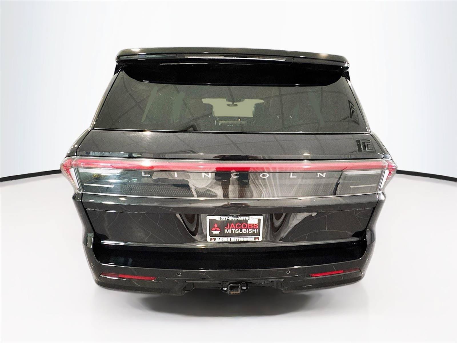 Used 2025 Lincoln Navigator Reserve AWD/4WD image 28