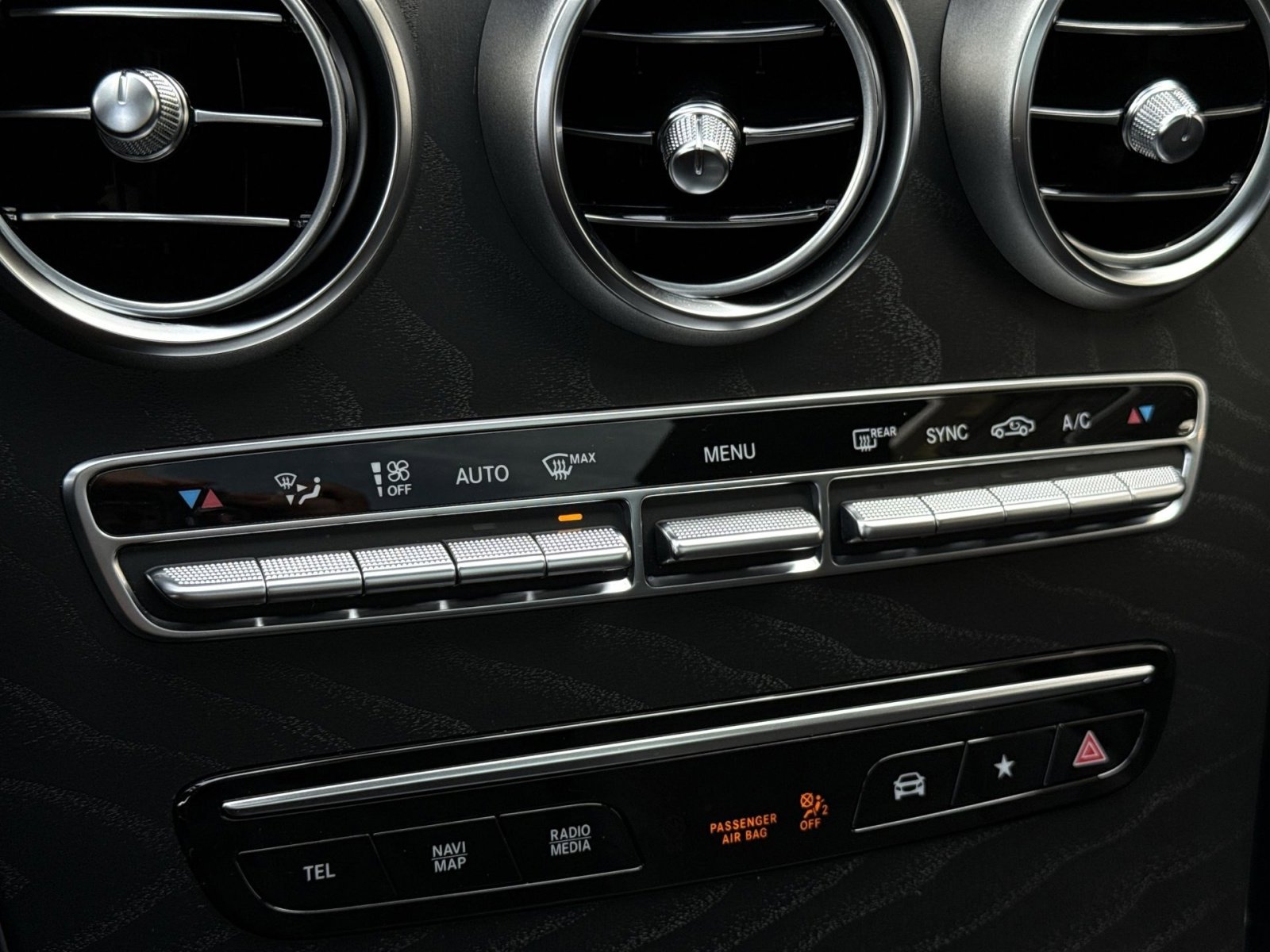 Used 2020 Mercedes-Benz GLC 43 AMG 4MATIC image 18