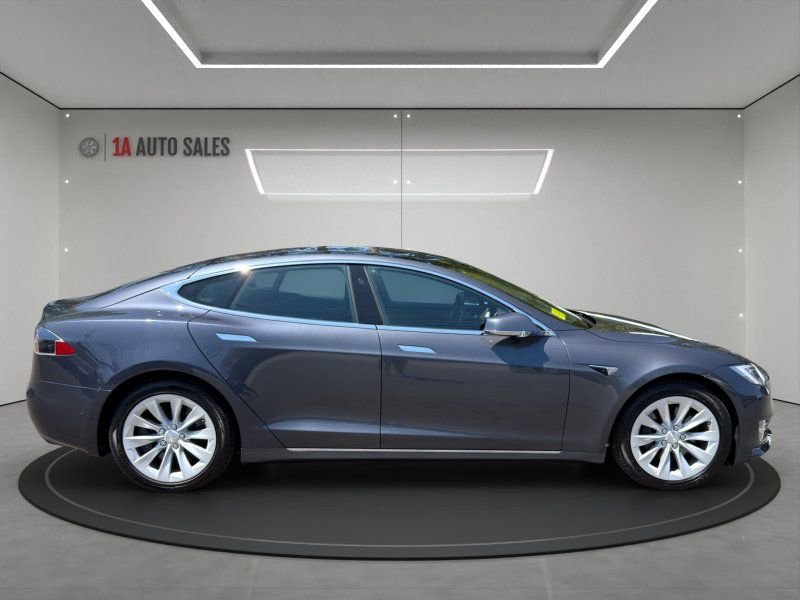 Used 2019 Tesla Model S Long Range AWD/4WD image 6