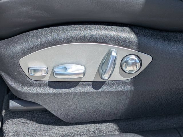 Used 2020 Porsche Macan S AWD/4WD image 20